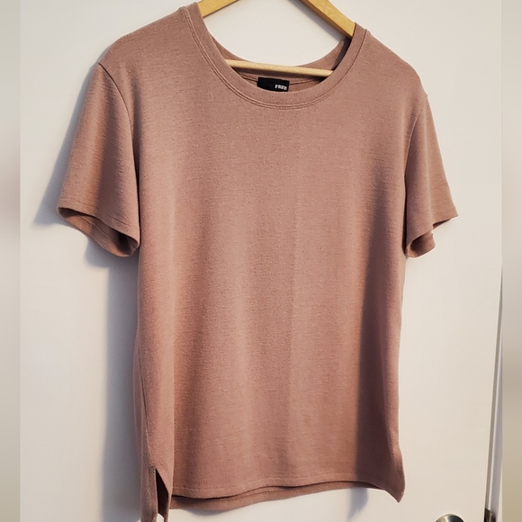 Aritzia Wilfred Free Esther T-shirt [M] - Picture 3 of 7